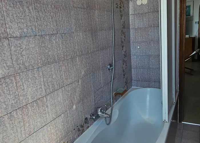 Degli Ulivi - Free Parking Lerici